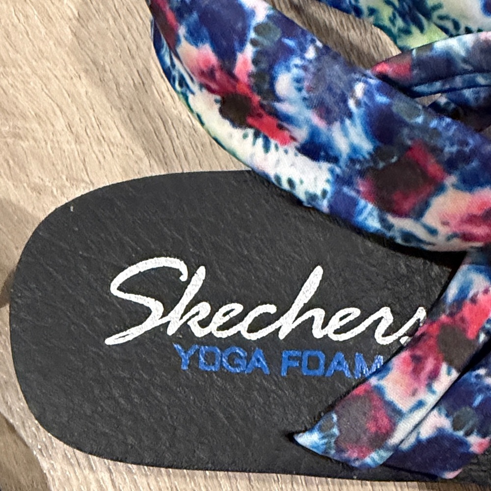 Skechers Black Sandals with Vibrant Multicolor Straps - Picture 2 of 5